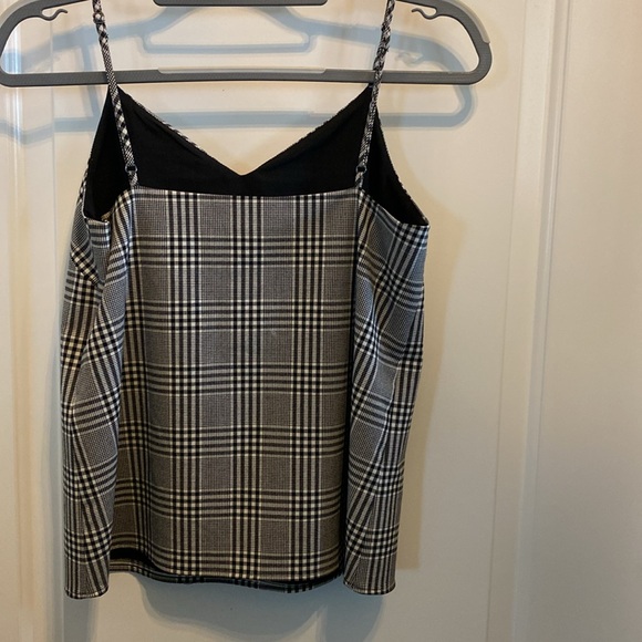 NWOT Banana Republic top - Picture 4 of 6